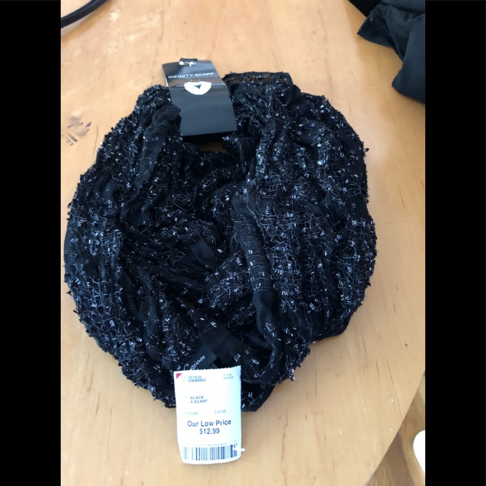 Infinity scarf